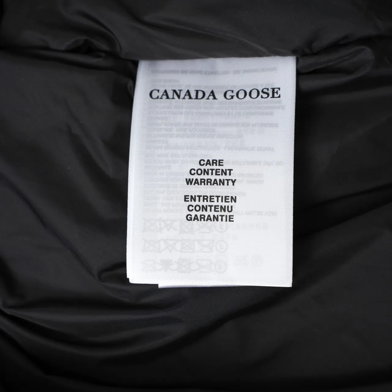 P740 CANADA GOOSE丨Canada Goose E24 sleeve logo stand collar down jacket Color: Black Size: XS-XXL